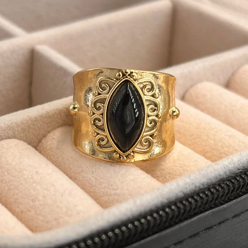 The Righteous Gemstone Ring